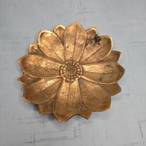 Vintage Solid Brass Lotus Flower Trinket Dish Scalloped Floral Jewelry Tray MCM